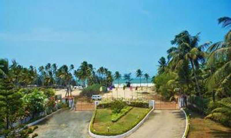 Bollywood Sea Queen Beach Resort Betalbatim Extérieur photo